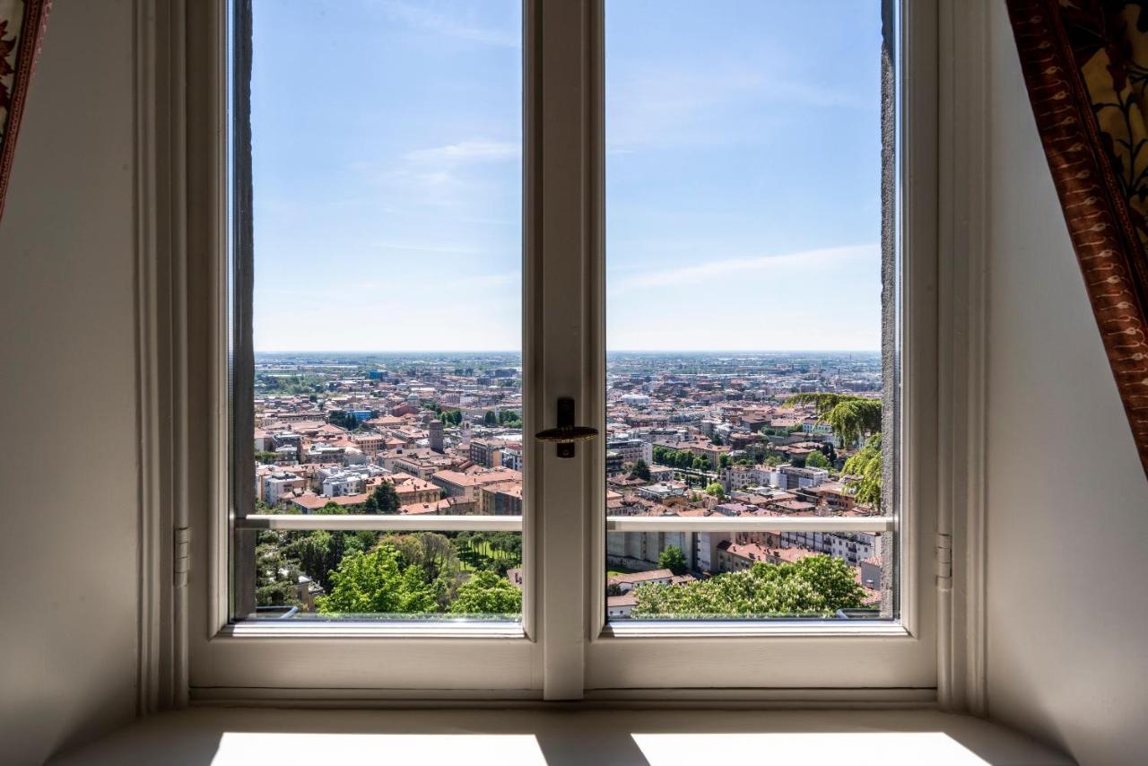 Foresteria Di Palazzo Radici 贝尔加莫 外观 照片