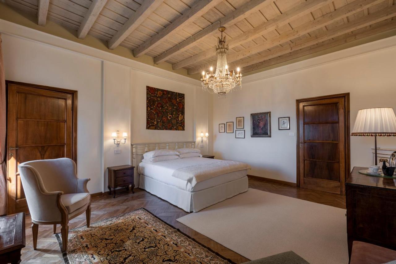 Foresteria Di Palazzo Radici 贝尔加莫 外观 照片