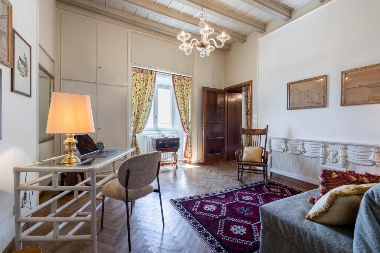 Foresteria Di Palazzo Radici 贝尔加莫 外观 照片