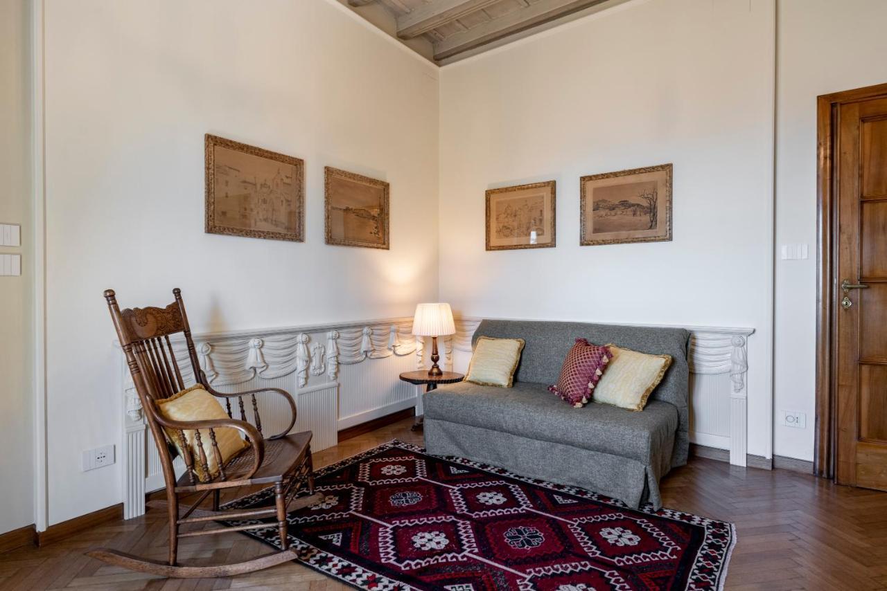Foresteria Di Palazzo Radici 贝尔加莫 外观 照片