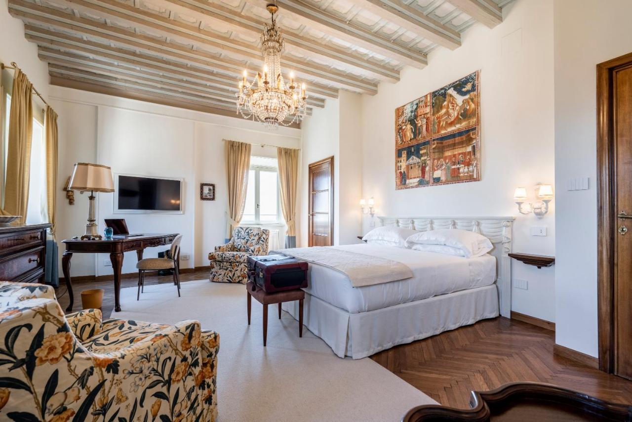 Foresteria Di Palazzo Radici 贝尔加莫 外观 照片