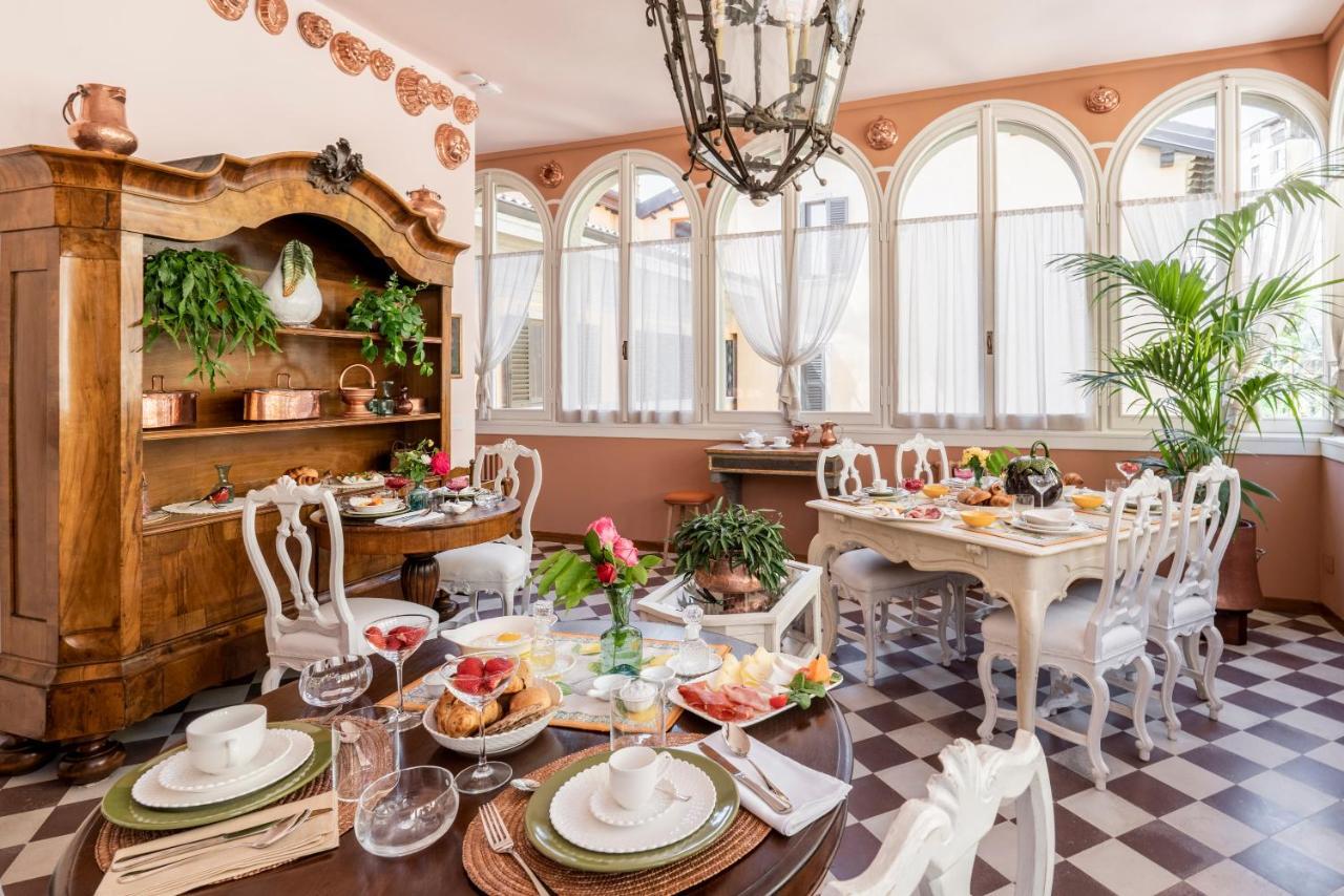 Foresteria Di Palazzo Radici 贝尔加莫 外观 照片