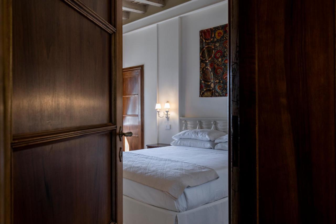 Foresteria Di Palazzo Radici 贝尔加莫 外观 照片